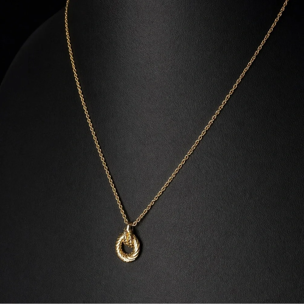 DIOR Twisted Rope Knot Pendant On A Polished Yellow Gold Plated Necklace 18” - Picture 4 of 16